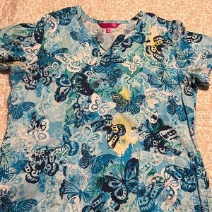 Beyond Scrubs butterfly print scrub top